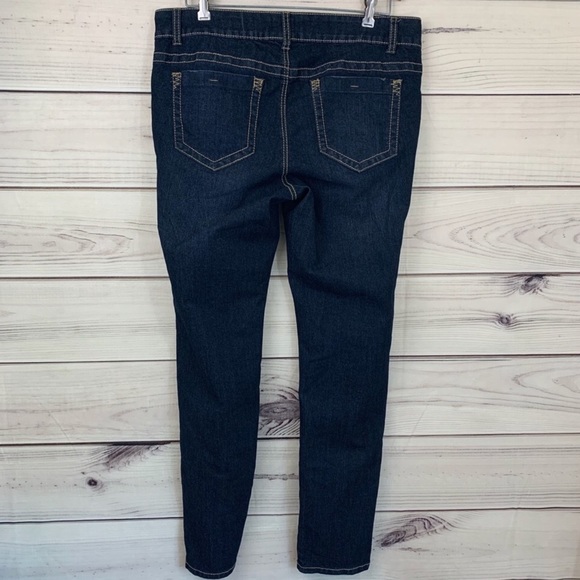 Torrid Bombshell 2 pair - Picture 6 of 7